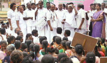 AIADMK stages demonstration against attack on fishermen by Sri Lankan Navy: Report